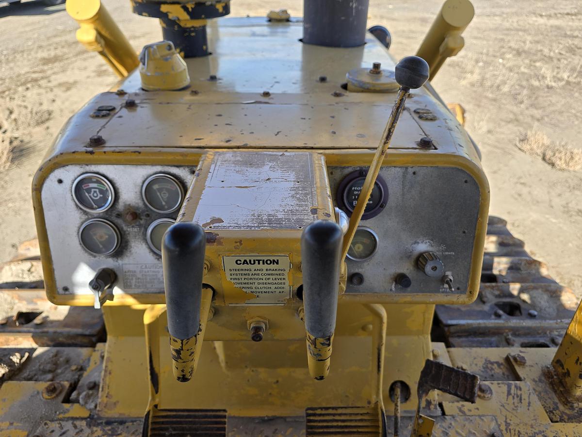 Used Caterpillar D6D Dozer