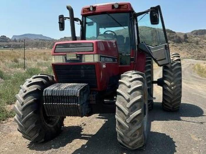 Used 1992 Case 7140 Tractor w/ 8100 hrs