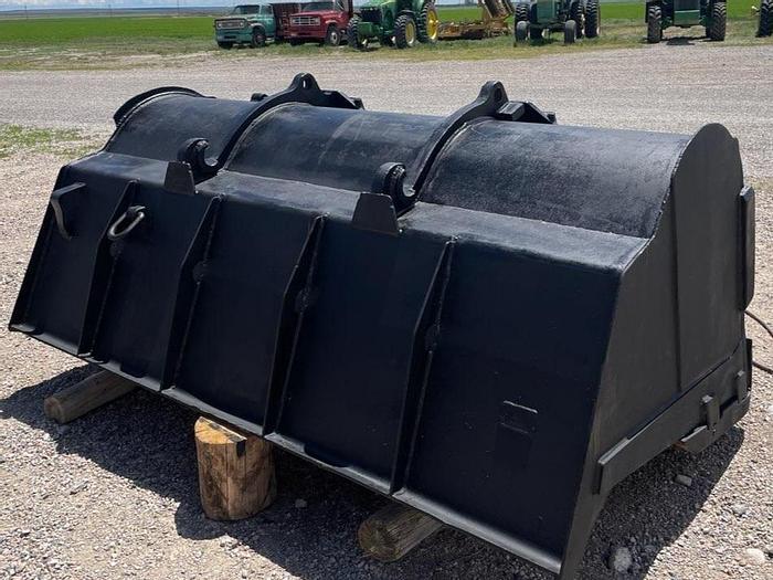 Used 4 cyd Bucket for Wheel Loader