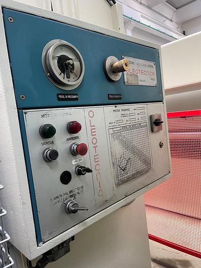 Usato PIEGATRICE OLEOTECNICA IDRAULICA 200X60