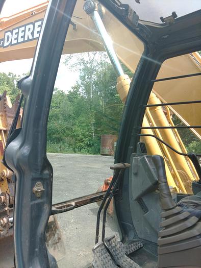 Used 2003 John Deere 160CLC