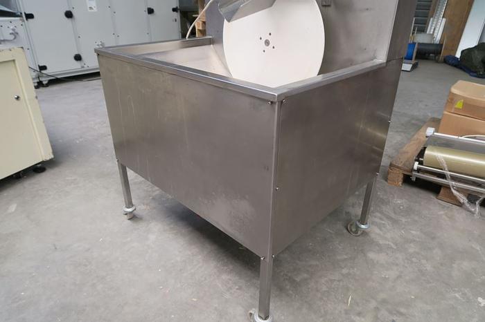 Used CHOCOLATE HAND MOULDING/MELTING/TEMPERING MACHINE