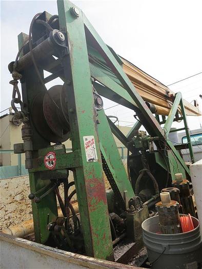 Used 1984 Cyclone Pump Hoist Rig