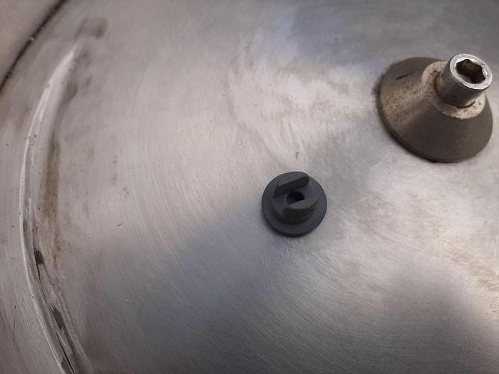 Used Filler, Capper, Shanghai, 8-head Fill, 8-head Capper #S744474