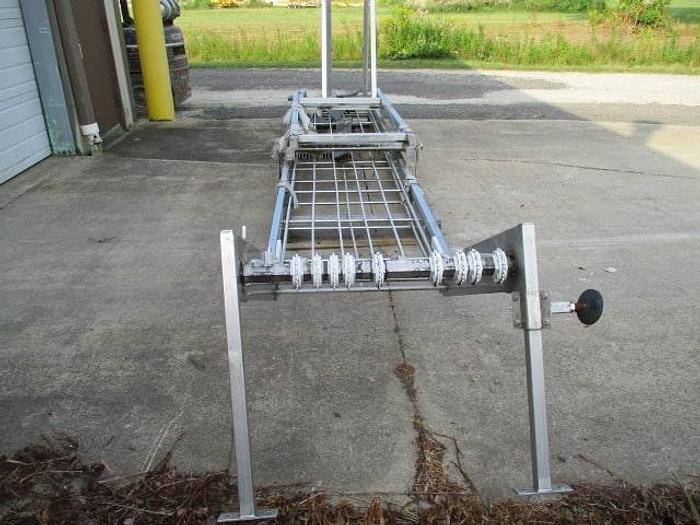 Used Kleenline Conveyor; 30"W; Infeed Incline
