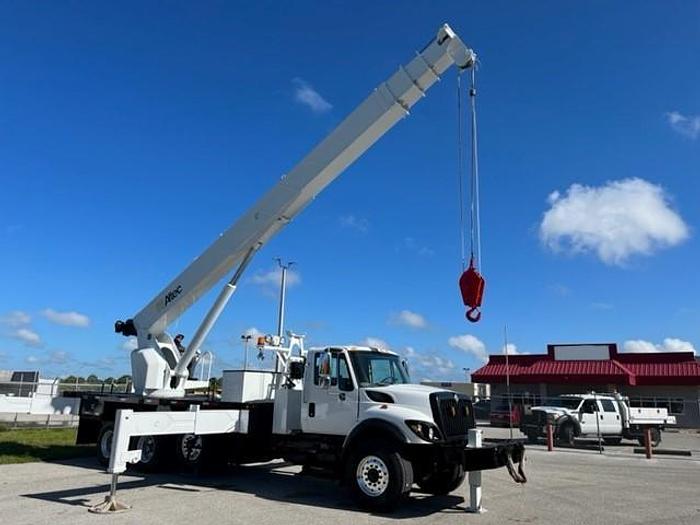 Used Altec AC38-103 38 Ton Crane Boom on 2008 International 7500 6x4 Flatbed Truck – C70823