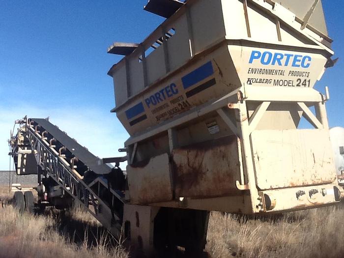 Used 26-PIECE CRUSHING/SCREENING SYSTEM