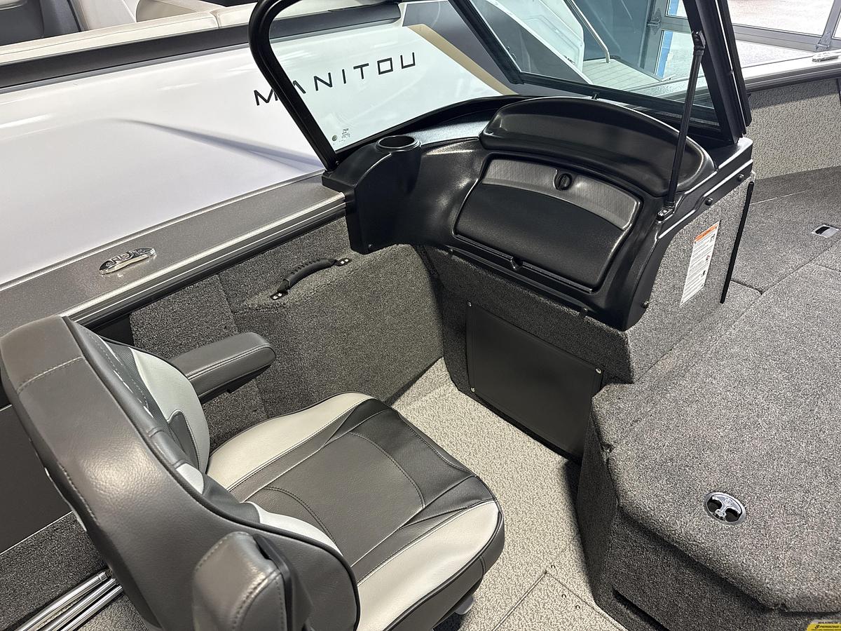 Used 2026 Lund 1875 Fisherman