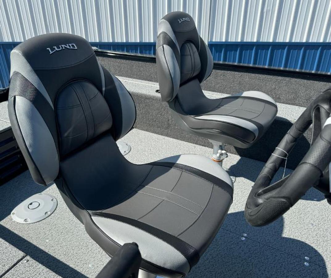 2025 Lund Angler 1650 SS