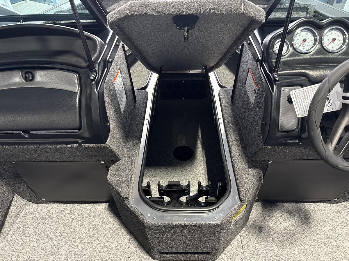 Used 2026 Lund 1875 Fisherman