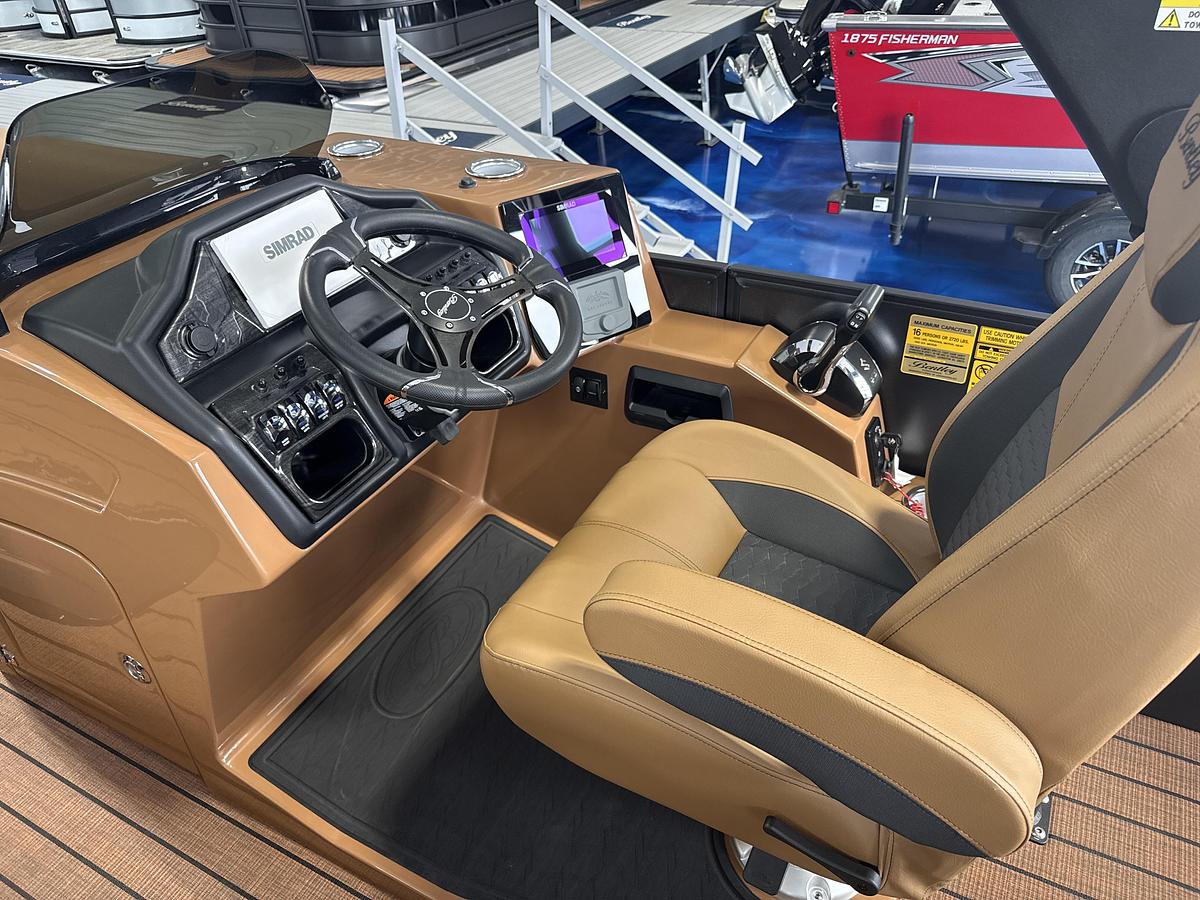 2026 Bentley Pontoons Elite 253 Swingback EXT w/ Wake Tower