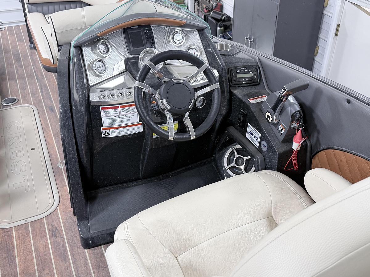 Used 2014 Crest  250 Savanah