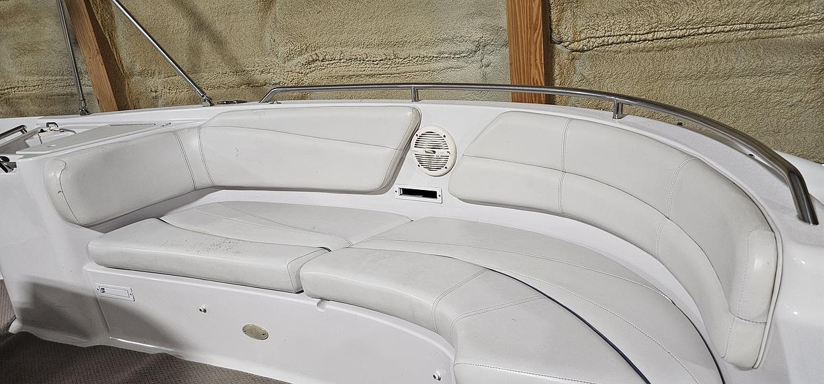 Used 2001 Four Winns 214 FunShip