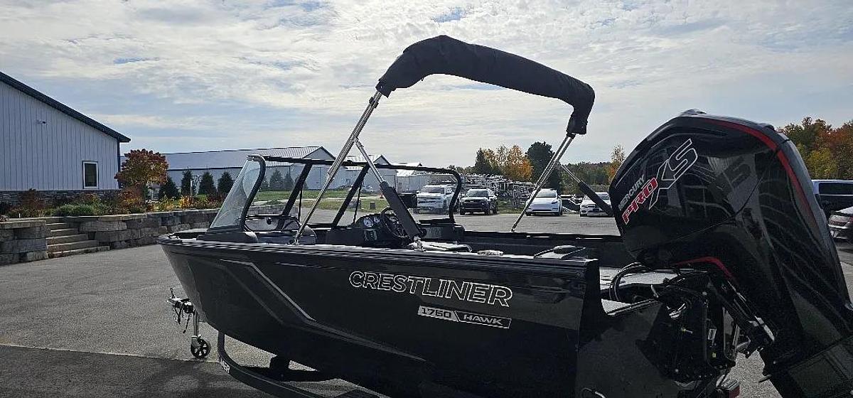 Used 2024 Crestliner 1750 Hawk
