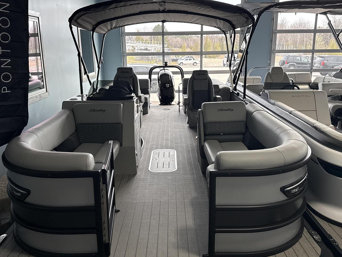 Used 2026 Bentley Pontoons 223 Elite Admiral