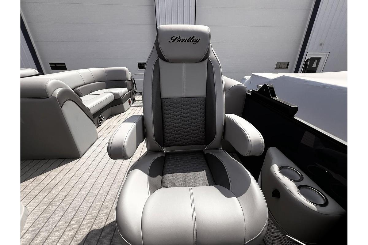 2026 Bentley Pontoons Elite 253 Admiral