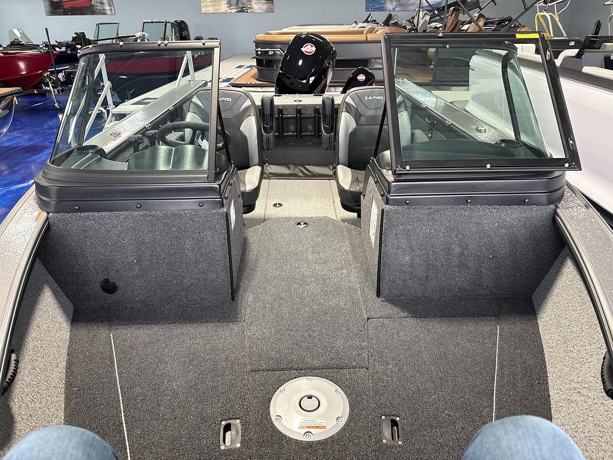 Used 2026 Lund 1875 Fisherman