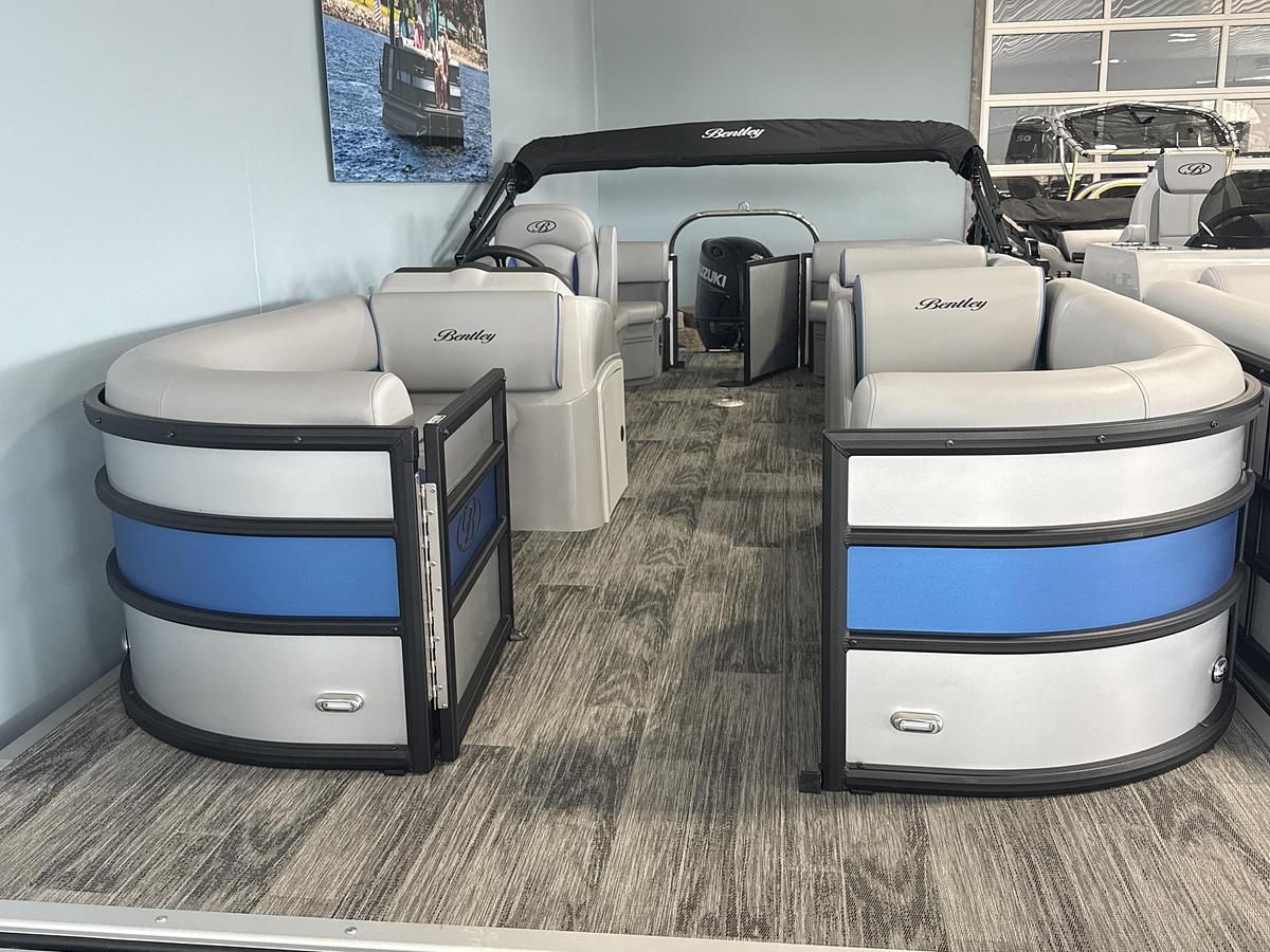 2026 Bentley Pontoons 223 Bolt