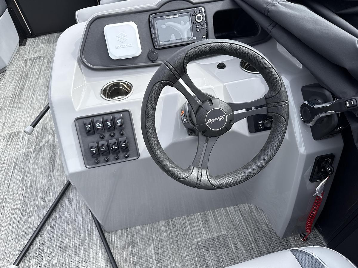 2026 Bentley Pontoons 223 Bolt