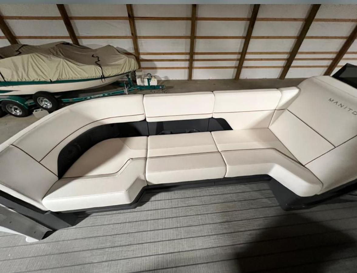 2025 Manitou 2025 Manitou Explore 24