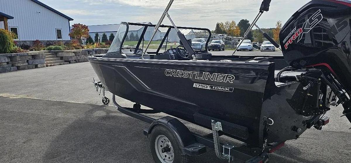Used 2024 Crestliner 1750 Hawk