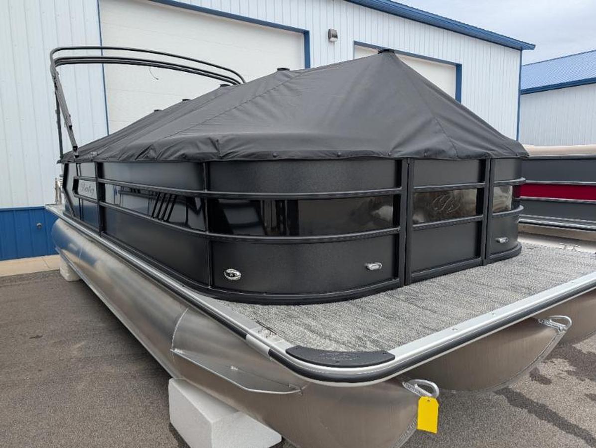 2026 Bentley Pontoons 223 Bolt