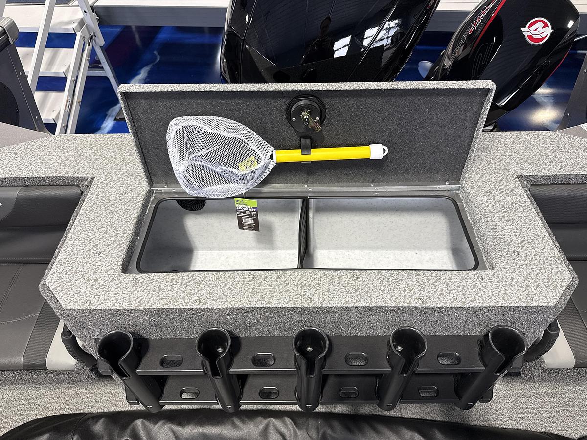 Used 2026 Lund 1875 Fisherman