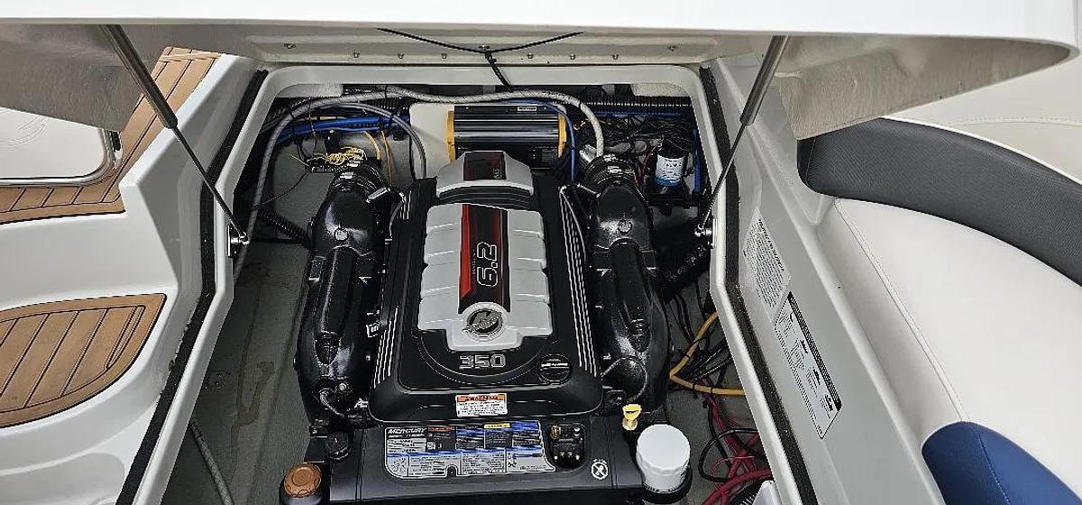 Used 2019 Crownline 285 SS