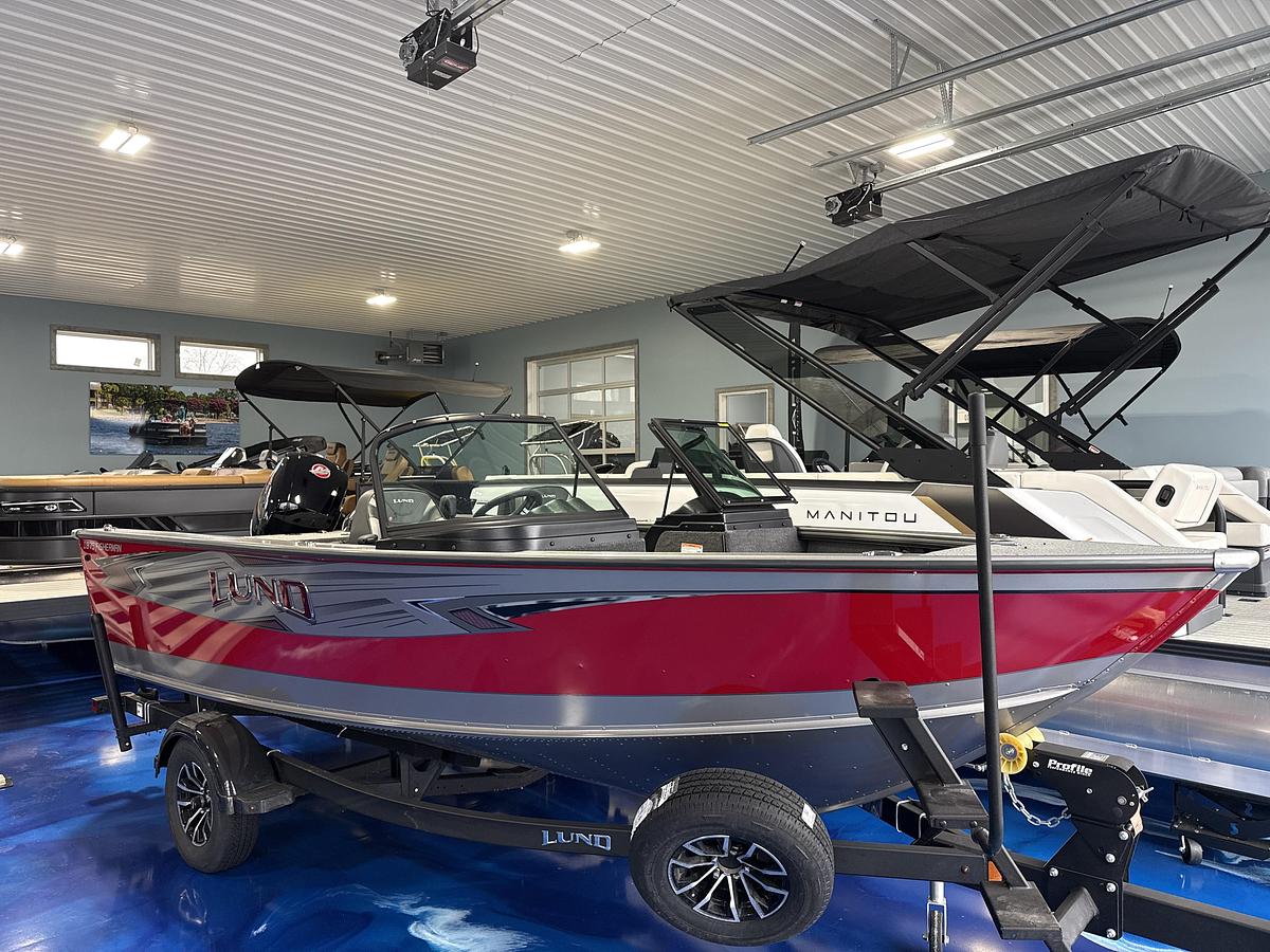 Used 2026 Lund 1875 Fisherman