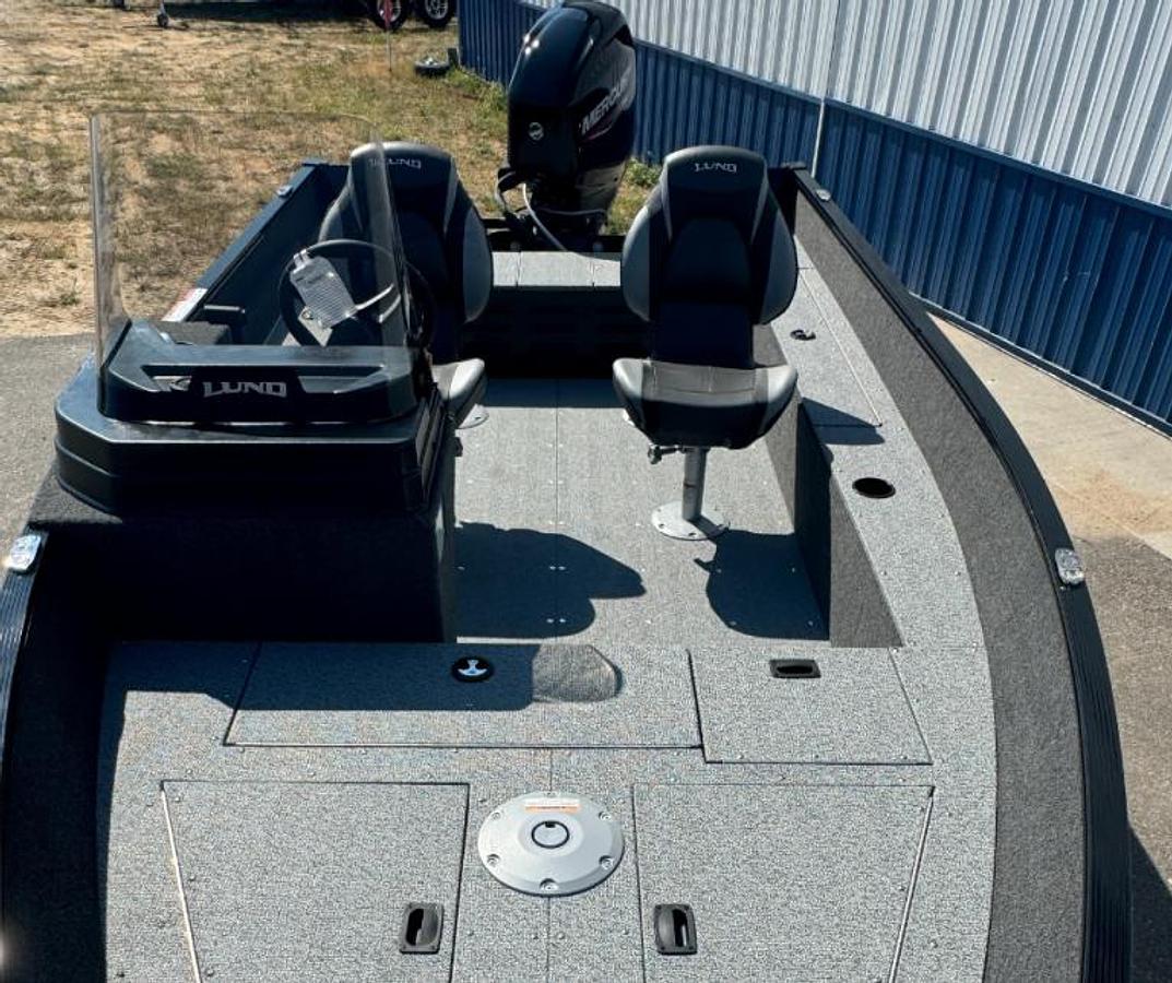 2025 Lund Angler 1650 SS