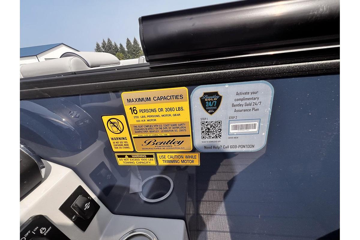 2026 Bentley Pontoons Elite 253 Admiral