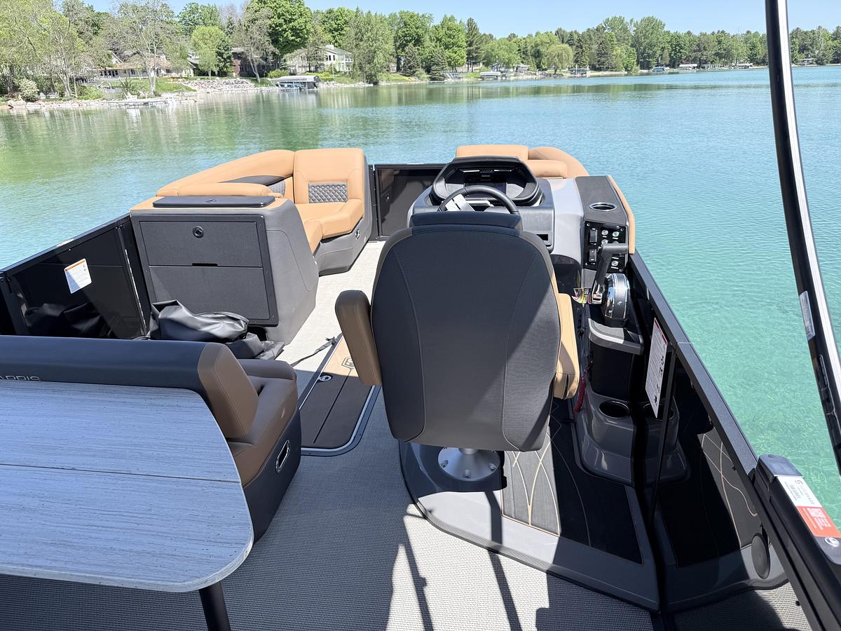 2026 Harris Sunliner 230