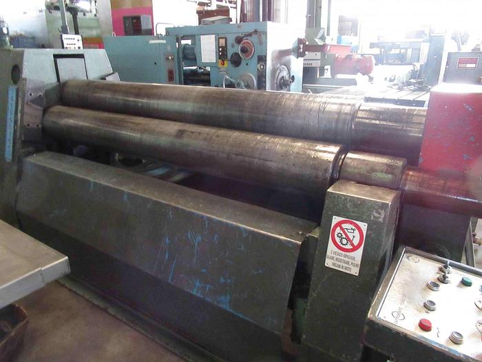 Usato CALANDRA MECCANICA A 3 RULLI TECNOMECC TI-MV 2050x10/14