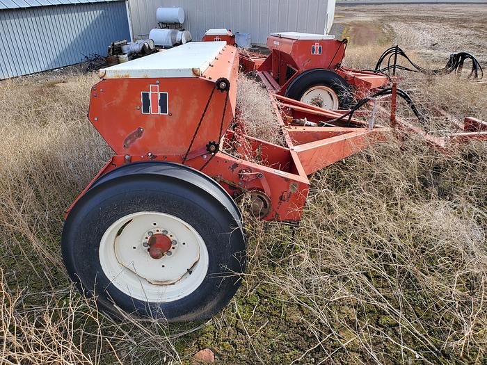 Used 36' International 510 Grain Drill