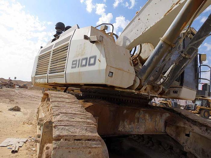 Used 2014 LIEBHERR R9100