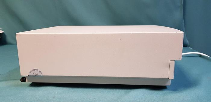 Gebraucht Arthrocare System 2000 Arthroskopisches Elektrochirurgisches System mit Fußschalter