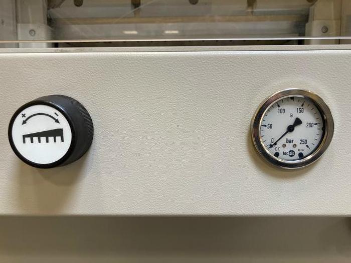 Utilisé 2006 IDEAL 5221-05 EP