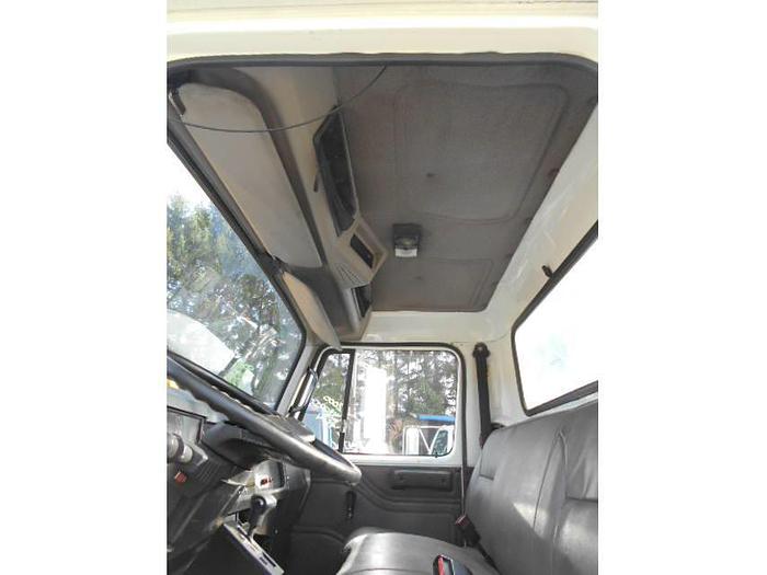 Used 2000 International 4900