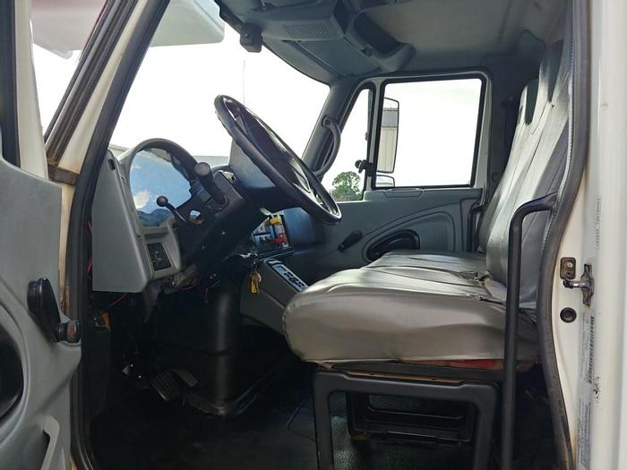 Used Altec DM47-TR Digger Derrick on 2007 International 4300 Utility Truck - 80412