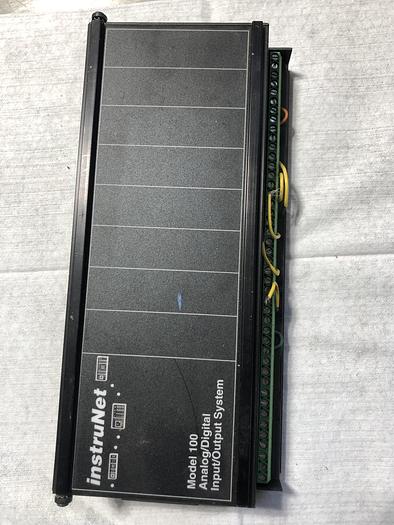 Parts Only INSTRUNET MODEL 100 ANALOG/ DIGITAL INPUT/ OUTPUT SYSTEM(E3)