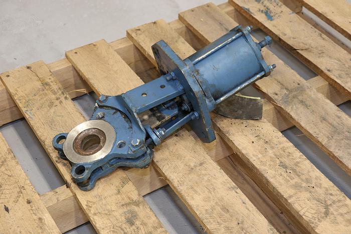 Used Dezurik 2" Air Operated Knife Gate Valve #44144