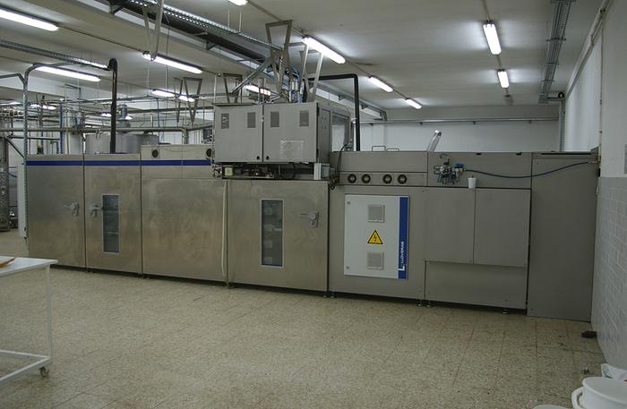 LLOVERAS CHOCOLATE MOULDING LINE (Solid and one-shot)