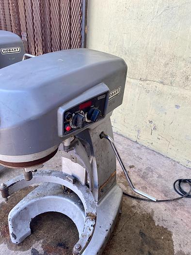 Used Lot of 4 Hobart  HL200 Legacy Mixer HL200