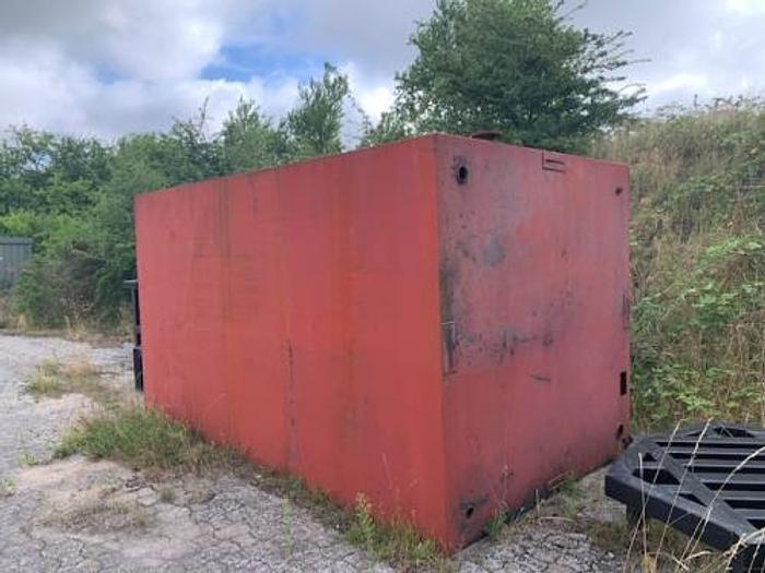 Brugt 28 m3 jerntank