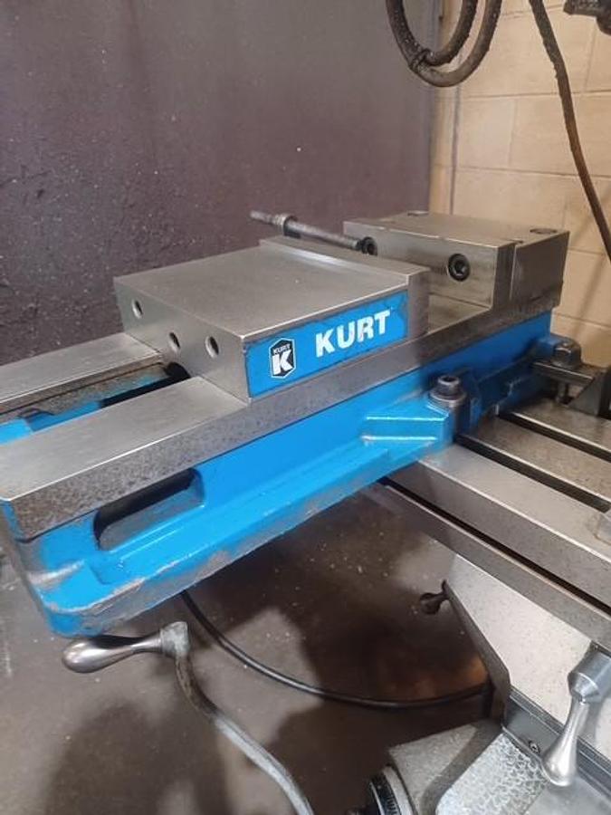 Used 2005 Bridgeport M-3 Proto TraK