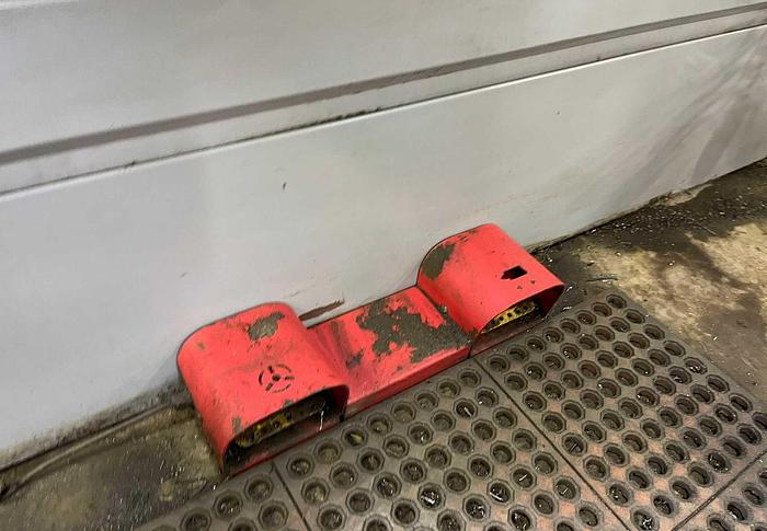 Used 2004 Haas SL-20T