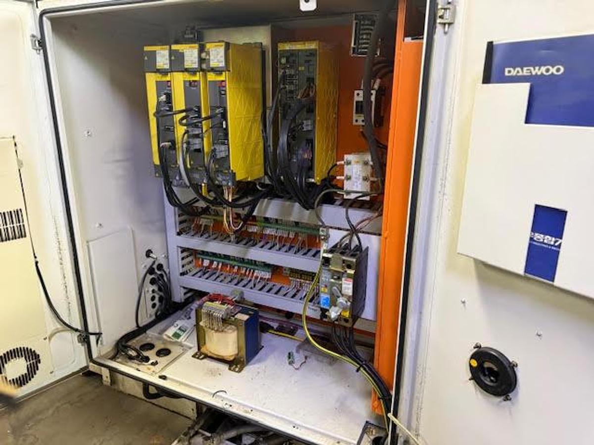 Used 2004 Daewoo Lynx 210
