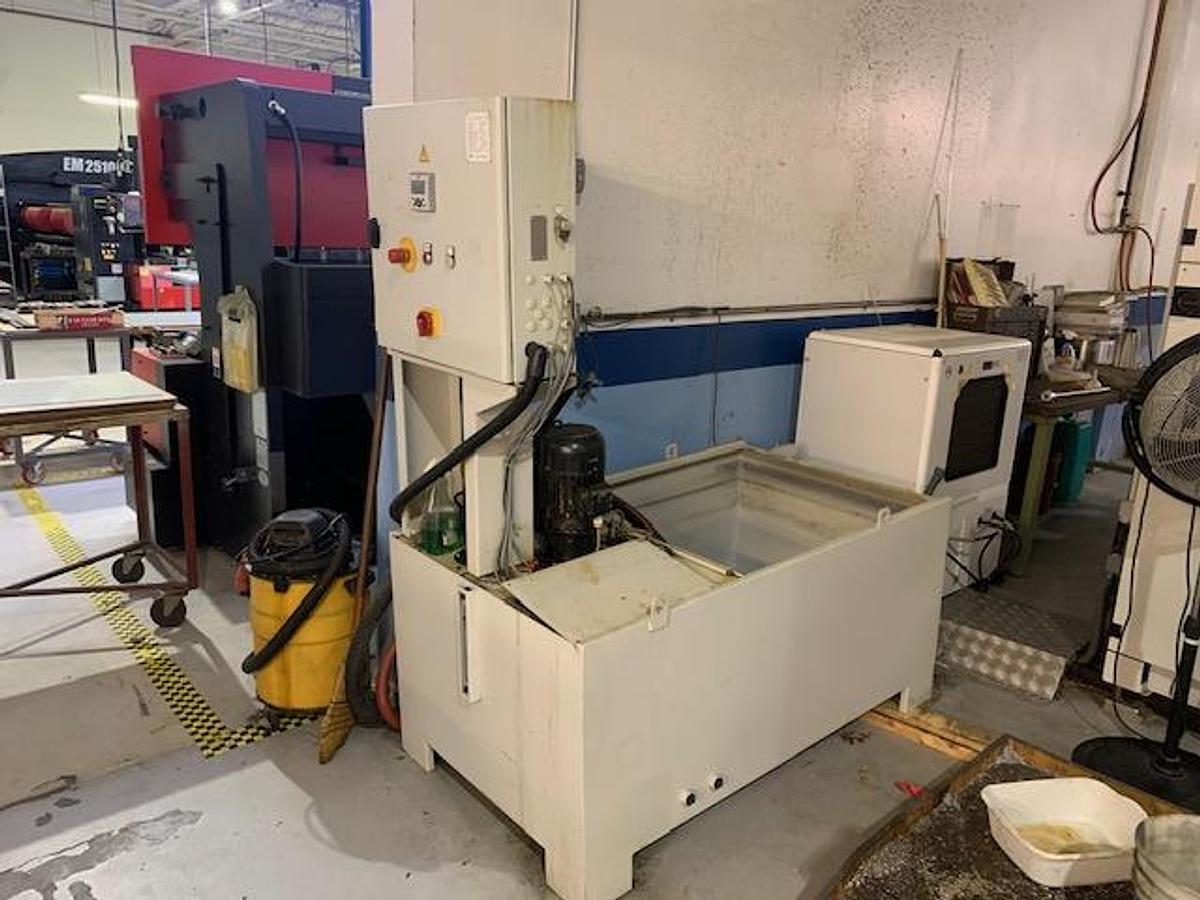 Used 2006 Mikron HSM-600U,
