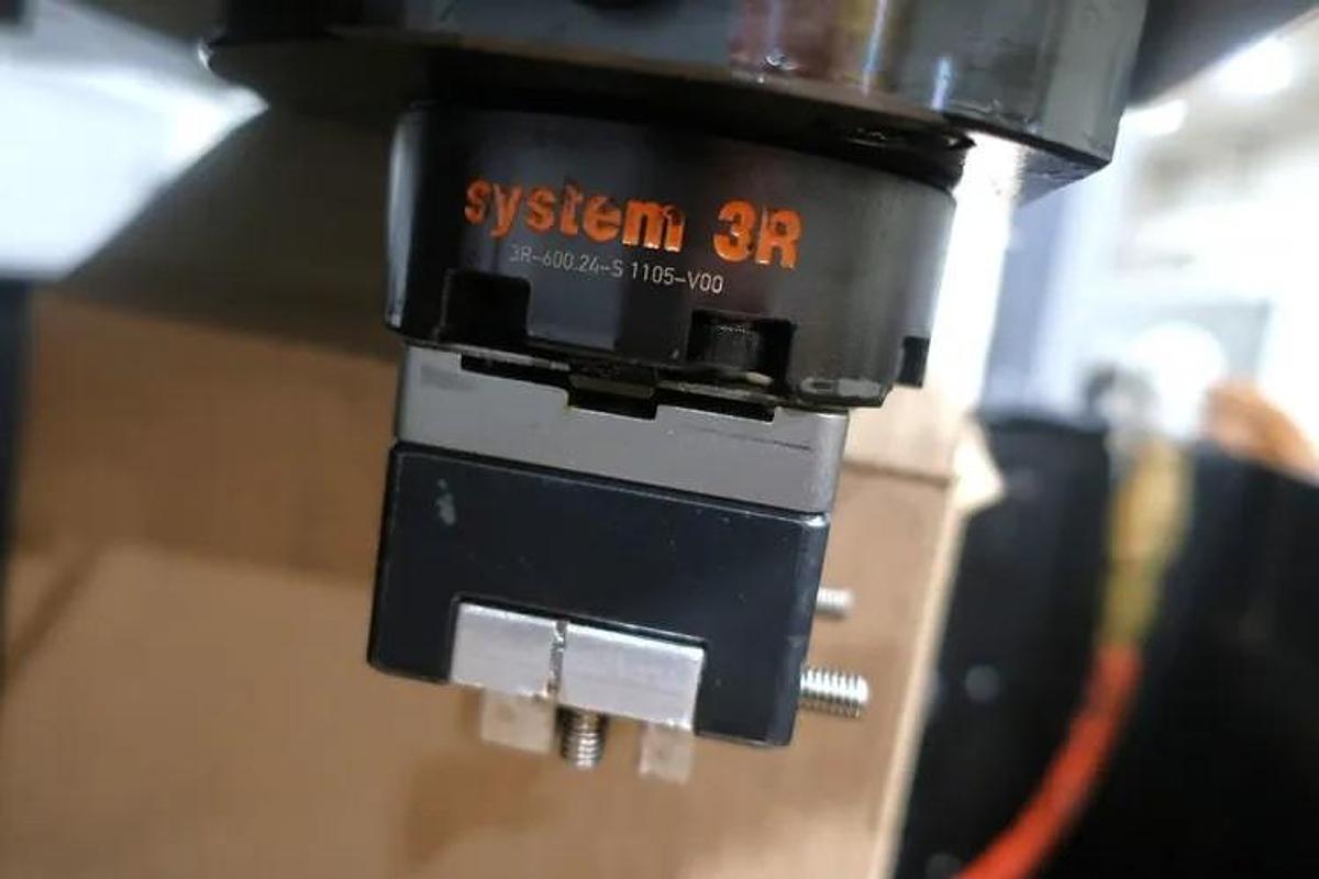 Used 2011 Sodick AD25L