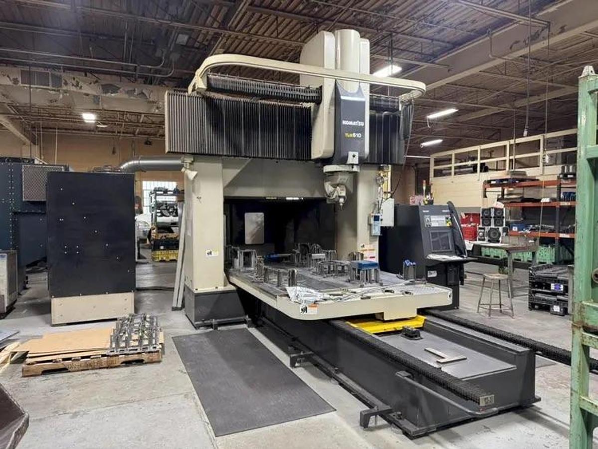 Used 2013 KOMATSU  TLM 610